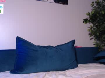 webcam couple alisakai image #2822744