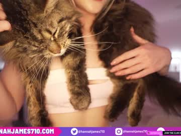 webcam girl hannahjames710 image #1395652