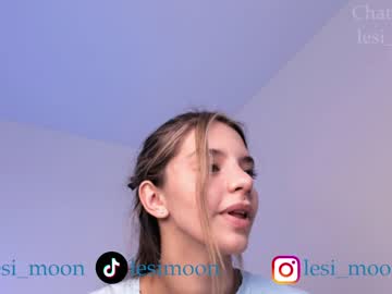 webcam girl lesi_moon image #6223773