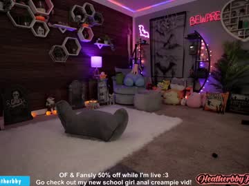 webcam girl heatherbby9 image #2717066
