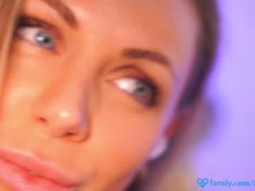 webcam girl eva_fashionista image #3643701