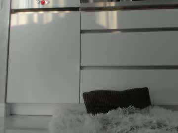 webcam girl meryfoxxx image #3216572
