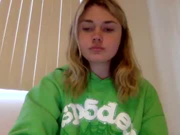 webcam girl cassidyyqueen image #4314814