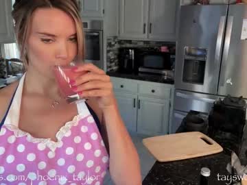 webcam girl phoenix_taylor image #4779400