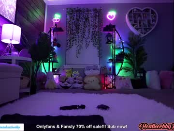 webcam girl heatherbby9 image #1834967