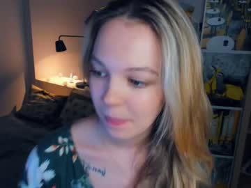 webcam girl shine__and_be image #4970966