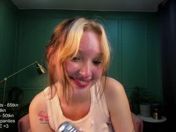 webcam girl dinablush image #2539472