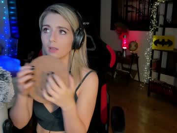 webcam girl kimilee22 image #4891474