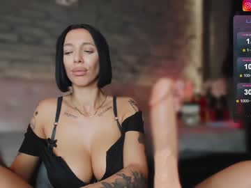 webcam girl royalsquirt_ image #6182245