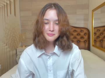 webcam girl lil_stitch image #2642521