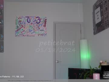 webcam girl petitebrat image #6154940