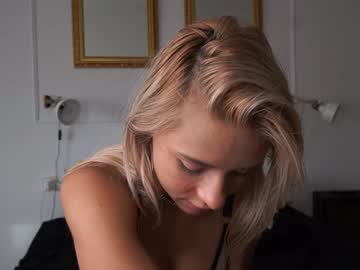 webcam girl cherrishlulu image #1951788