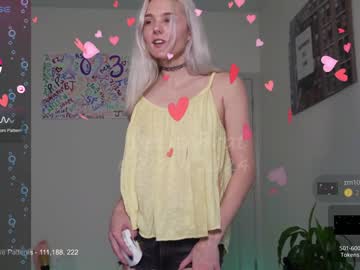 webcam girl petitebrat image #6391565