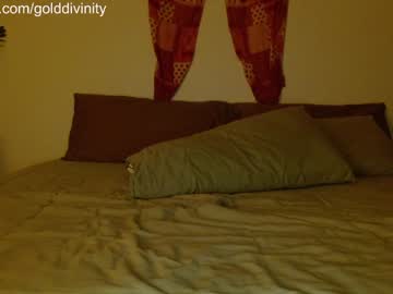 webcam girl _modestmouse image #4207912