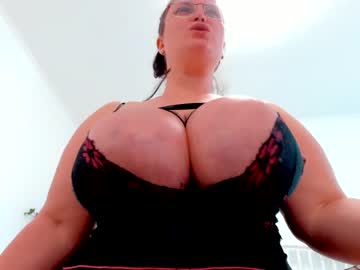 webcam girl claraboobies image #1098800