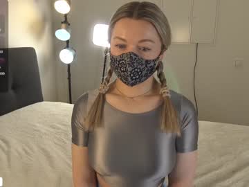 webcam girl blondehottiek image #6834915