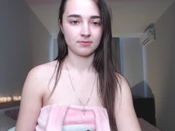 webcam girl disneyy_babyy image #4361473