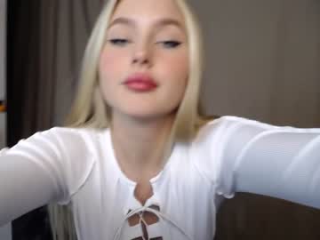webcam girl cute18cute image #3072485
