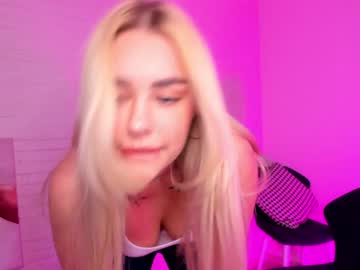 webcam girl 8a8y_nura image #1062040