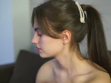 webcam girl hoolybunny image #1015360