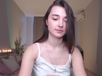 webcam girl disneyy_babyy image #4340593