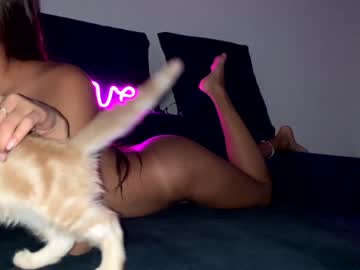 webcam girl emilybatee image #4455025