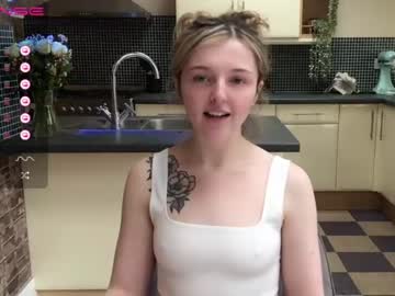 webcam girl lucydelovely image #3976909
