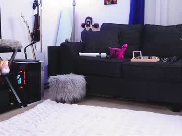 webcam girl emmasky69 image #6796534