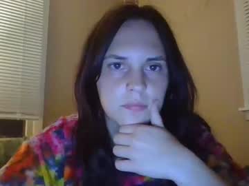 webcam girl roseyylips image #2690516