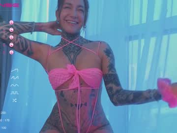 webcam girl nickyneck image #6432107