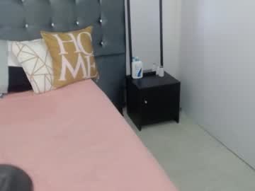 webcam girl maaligold image #3885773