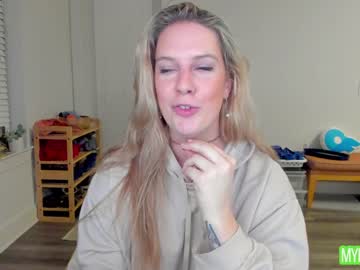 webcam girl rach_thetall1 image #6251768