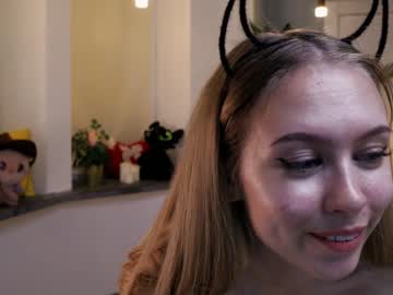 webcam girl aleksa_cutie image #2106479
