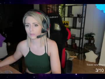webcam girl kimilee22 image #2451012