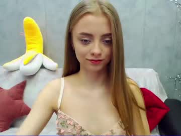 webcam girl minihollyq image #1104614