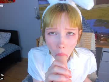 webcam girl littlething88 image #1569166