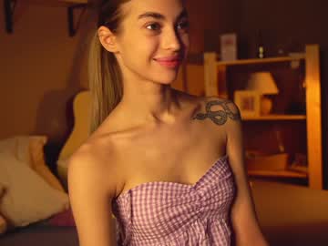 webcam girl cuteelsa_ image #5971884