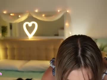 webcam girl amyvalentine image #2519004