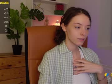 webcam girl agelina_summer image #3718399
