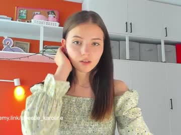 webcam girl sweetie_karoline image #1961235