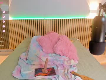 webcam girl little_effy18 image #5165935