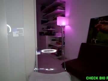 webcam girl laurabae_ image #1897660