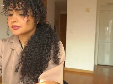 webcam girl arletnoa image #6842352