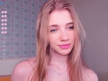webcam girl coral_reef image #6544837