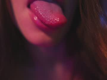 webcam girl lucie_beltran image #6350081