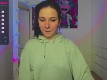 webcam girl kiraknowles_ image #2737656
