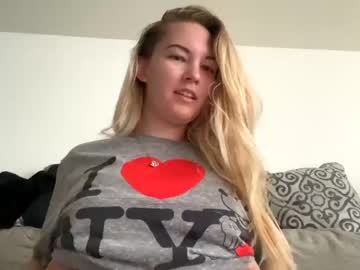 webcam girl mariah95 image #2514184