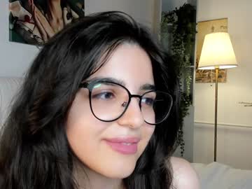 webcam girl fashionladies image #2212692