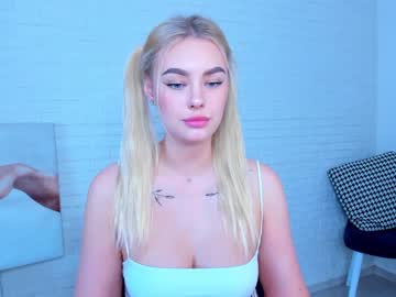 webcam girl 8a8y_nura image #1650329
