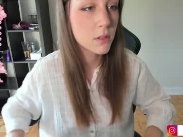 webcam girl alexa_dream image #2674110